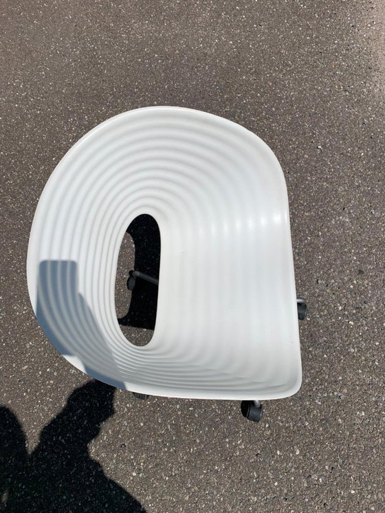 Image 1 of Vitra - 4 sillas giratorias Vitra Tom Tac de Ron Arad de 1999