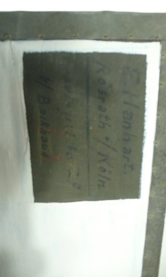 Image 1 of Vintage transportkist, nu kast op wielen in shabby wit