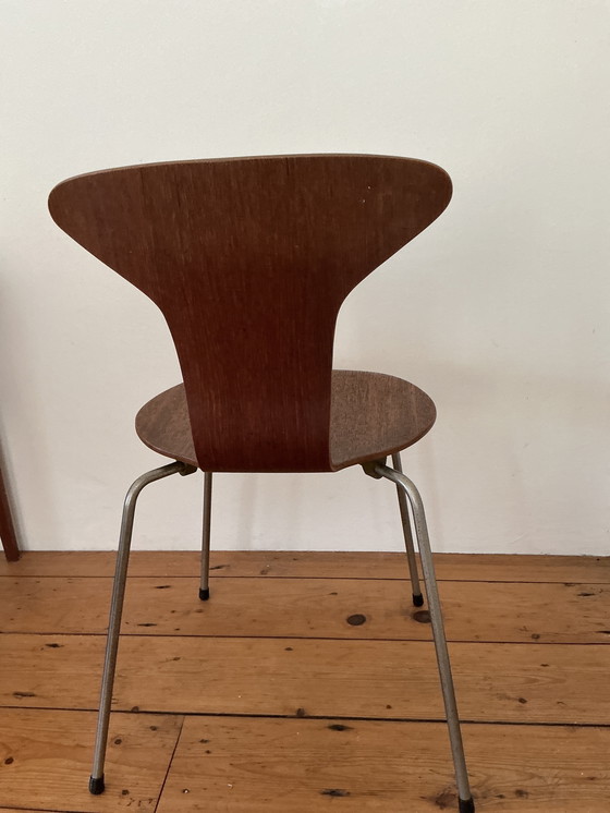 Image 1 of Mosquito Chair