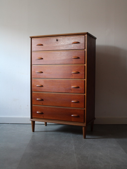 Vintage Danish teak chest of drawers, tall and narrow!