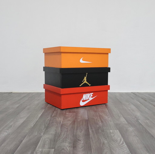 2000s Design Box-Shaped Sneakers Shoe Rack