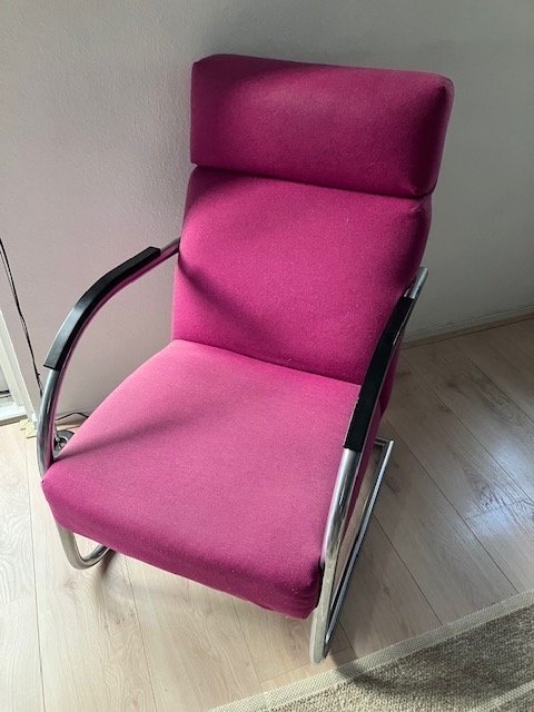 Image 1 of Dos sillas de tubo, color fucsia