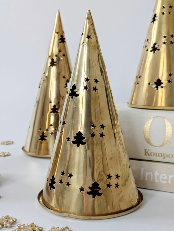 Image 1 of 4 faroles de latón para velas de árbol de Navidad | Decoración navideña de mediados de siglo