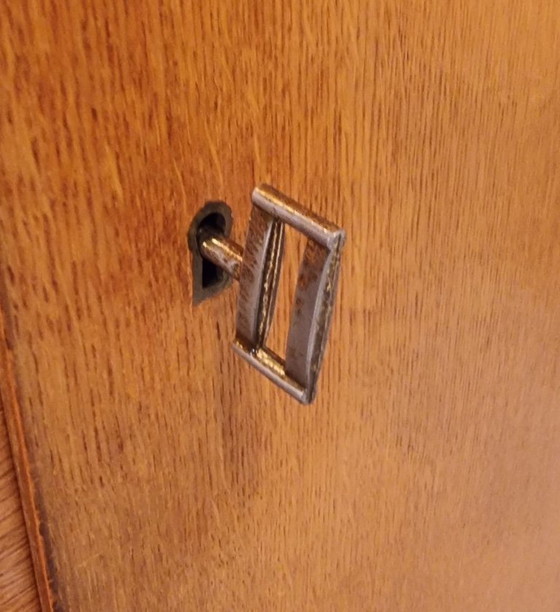 Image 1 of guardaroba di metà secolo