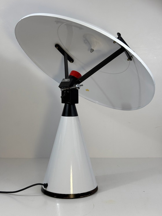 Radar 676 Lamp Elio Martinelli for Martinelli Luce 1977 Lacquered Metal, Table lamps, White (photo 11 of 15)