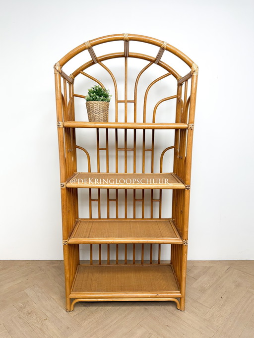 Armoire cintrée vintage