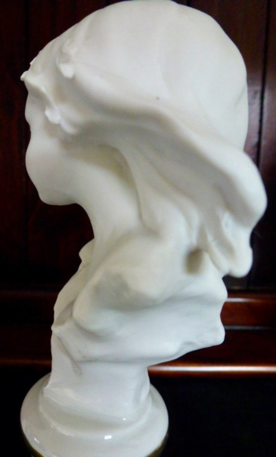 Image 1 of Capodimonte, 2x Nico Venzo Busts - Bisque porcelain.