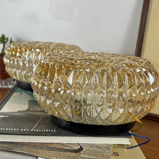 Paar vintage amberkleurig goudglas kleine bloem wand-/plafondlampen – Wandlampen (photo 4 of 8)