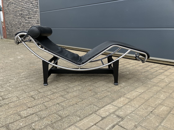 Image 1 of Cassina originale Le Corbusier Lc4 nero/cromo, come nuovo