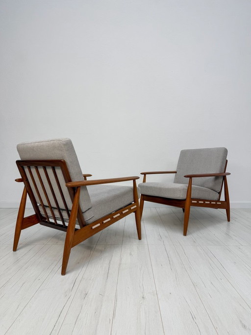 1/2 Poltrona danese in teak anni '60 – Poltrona lounge di metà secolo con rivestimento nuovo