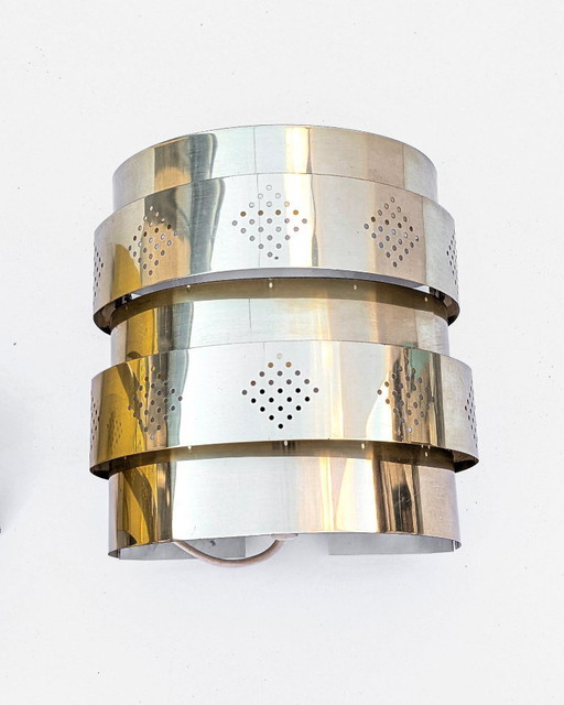 Applique scultorea in ottone – Werner Schou per Coronell Elektro