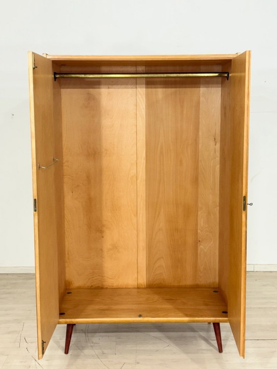 Image 1 of Vintage kledingkast met twee deuren, houten kast, slaapkamerkast