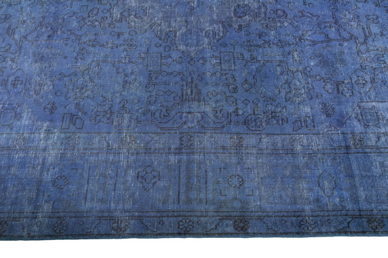 Image 1 of Hand-knotted Vintage Royal Carpet - 286 X 200 Cm