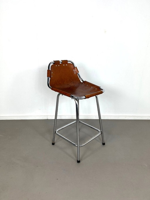 Niedriger Barhocker „Les Arcs“ aus der Mitte des 20. Jahrhunderts von Charlotte Perriand, Frankreich, 60.