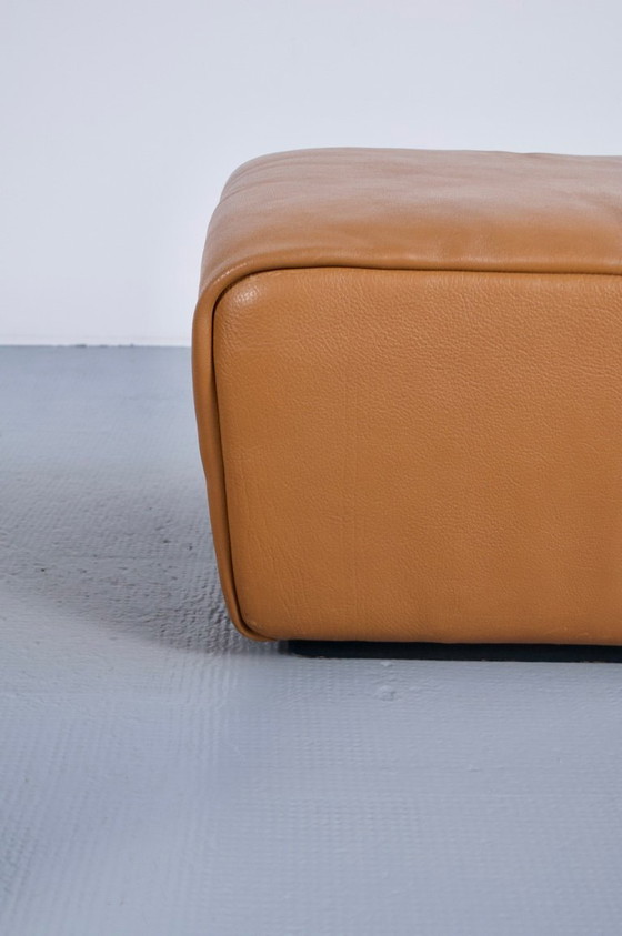 Image 1 of PAR DE REPOSAPIÉS/PUFS DE CUERO MARRÓN DS-47 DE SEDE PUBLISHER, DÉCADA DE 1970