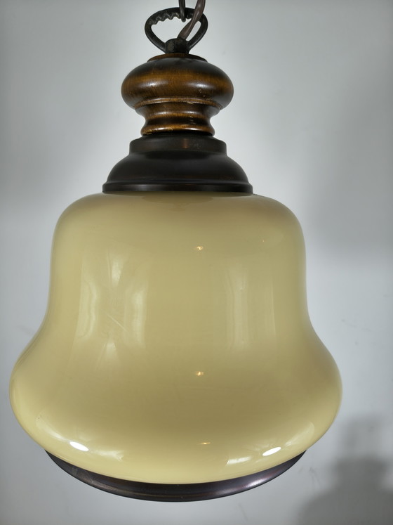 Image 1 of Vintage opaline hanglamp – gele glazen kap – jaren 30 stijl