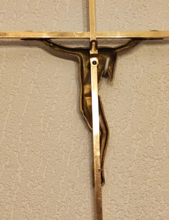 Image 1 of Crocifisso brutalista