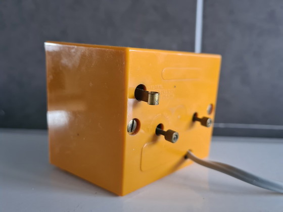 Image 1 of Reloj despertador GE General Electric - años 60/70 - amarillo