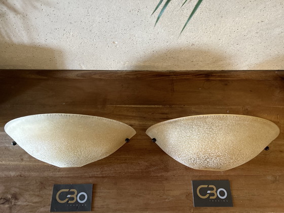 Image 1 of 2x Terzani Mezza Luna wall lamp: a half-moon of handblown Murano glass