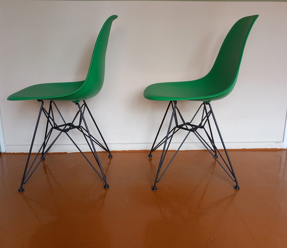 Image 1 of Vitra Eames DSR Emerald 2x
