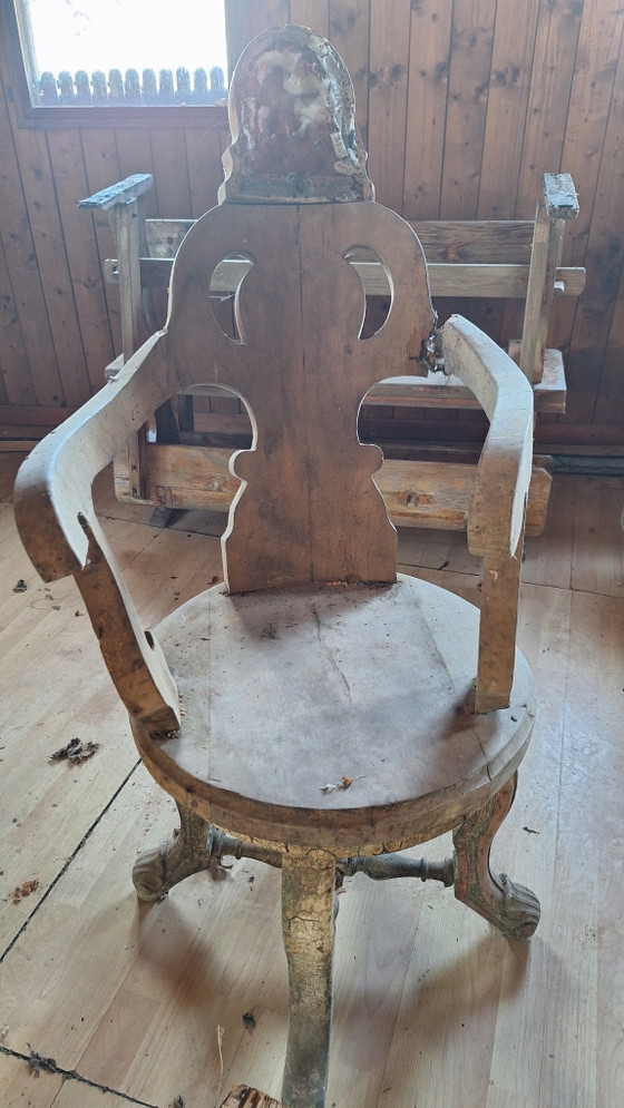 Antieke kappersstoel – Stoelen / fauteuils, Wood (photo 4 of 5)