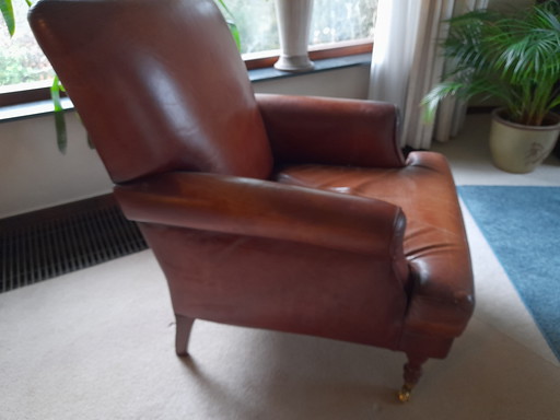 Fauteuil en cuir couleur cognac