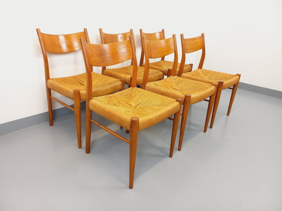 Image 1 of Suite de 6 chaises vintage italiennes en teck et corde danoise Gessef Consorzio Sedie Friuli