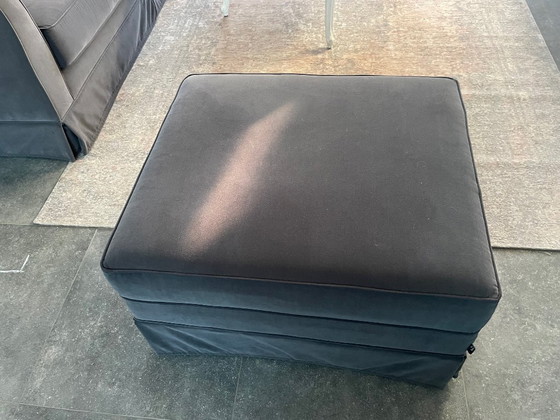 Image 1 of Dreisitzer-Sofa, zwei separate Sessel und ein Hocker