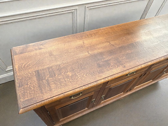 Image 1 of Solid oak sideboard – 2195090 cm – High quality