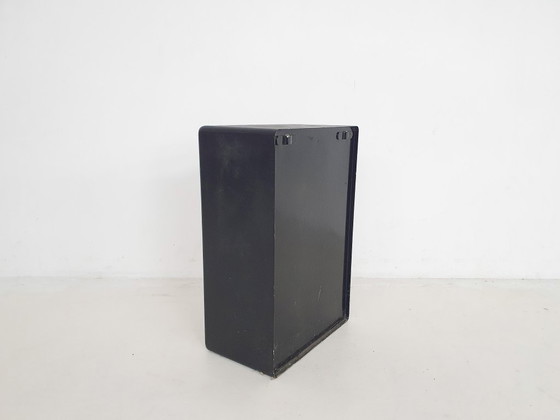 Image 1 of Armoire à pharmacie en métal noir, Pays-Bas, années 1940