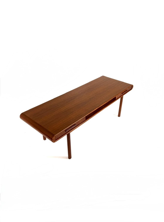 Vintage Teak Coffee Table, Møbelfabriken Toften ‘60 – Toften Møbelfabrik, Wood (photo 15 of 15)