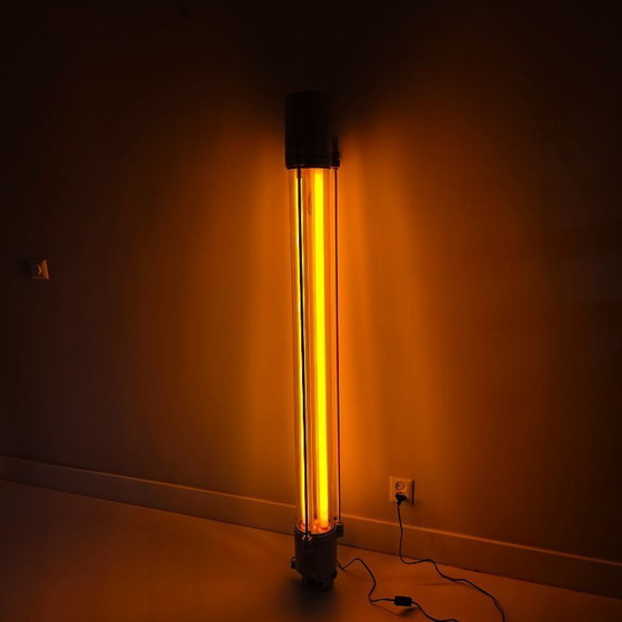 Image 1 of Funky lampada industriale DDR – VEB Leuchtenbau Wittenberg con luce arancione