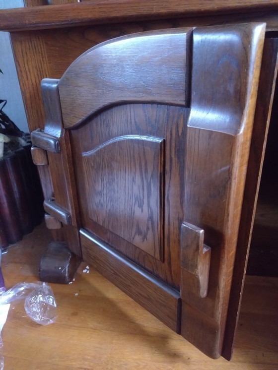 Image 1 of Houten kastenwand met glaskast en klepkast