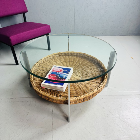 Image 1 of Mesa de centro de los años 70 de cristal, cromo y mimbre