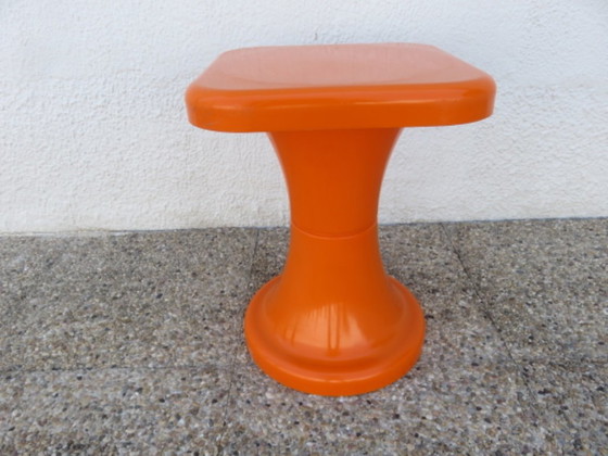 Tabouret Plastique Orange, SELUP, France, 1970 – Plastic (photo 5 of 11)