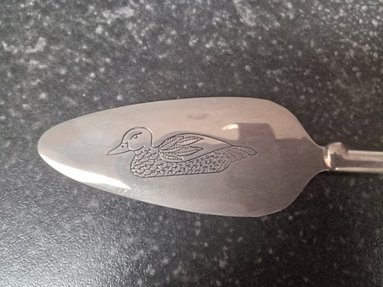 Image 1 of Piatto con testa d'oca e coltello abbinato