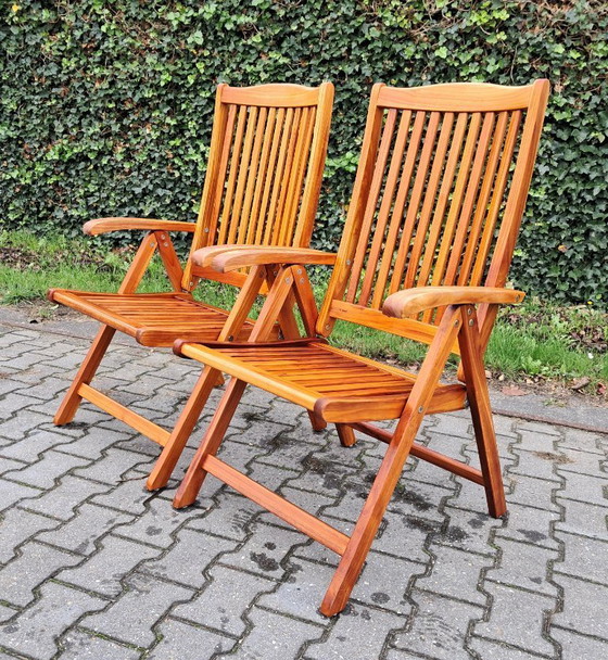Image 1 of 2 Sunyard Veronica Klapp- und Liegestühle aus Teakholz