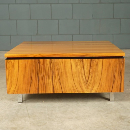 Tavolino da caffè dal design vintage con vano contenitore – anni '60