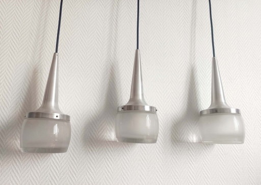 3x Lámparas colgantes Leuchten del personal de la era espacial 1970 – Staff Leuchten, hanglampen, Aluminium (photo 2 of 14)