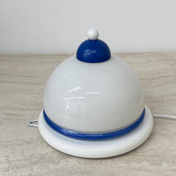 Image 1 of Applique vintage in vetro bianco e blu, anni '70