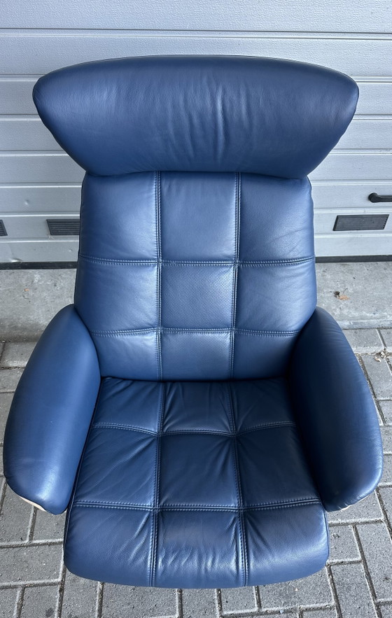 Flexlux Sense con otomana – Sillones, Wood, Leather (photo 11 of 11)