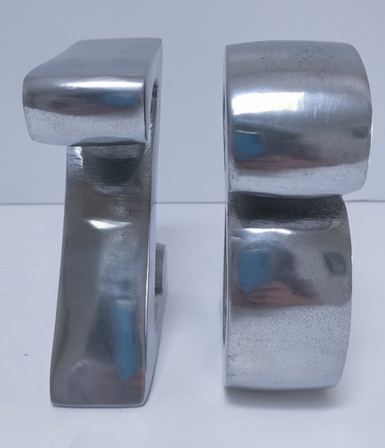 Image 1 of coppia di fermalibri in alluminio pressofuso a forma di "a" e "z"