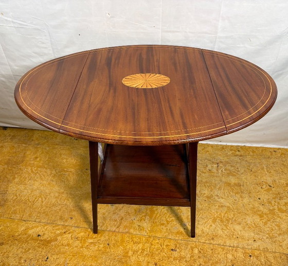 Image 1 of Antique Edwardian Mahogany Oval Drop Leaf Side Table (Circa 1900–1930)  A beautiful antique Edwardian oval drop leaf side table 