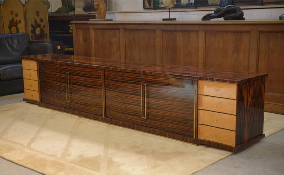 Enfilade minimalista in ebano e sicomoro anni '60 – Credenze, Legno, Vintage (photo 13 of 13)
