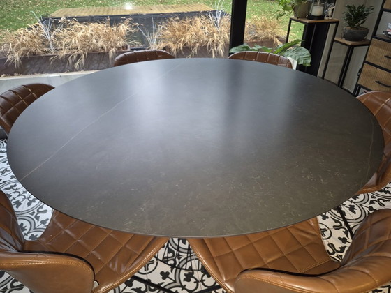 Image 1 of Round design table 150cm full ceramic top