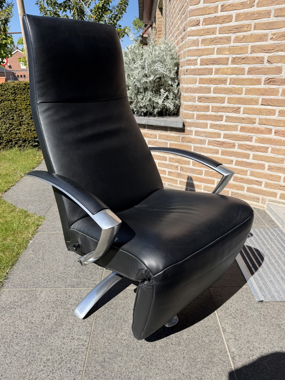 Image 1 of Sillón de relajación Jori Brainbuilder, cuero negro, Medi, Mono-Move. ¡Como nuevo!