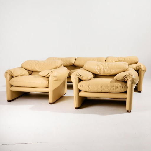 MK11585 Juego de cuero Maralunga de Vico Magistretti para Cassina. Juego de 3