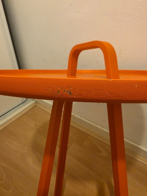 2 tables d'appoint Montis Tor de Lambie et Van Hengel, prix unitaire