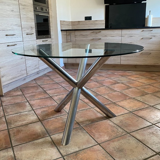 Image 1 of Table Renato Zevi pour Roche Bobois. 1970. Diam. 120cm 
