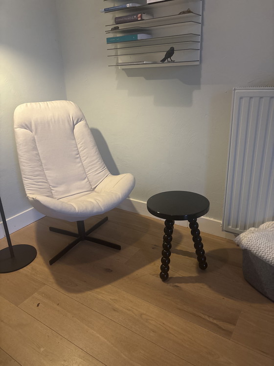 Image 1 of Bijzet tafeltje